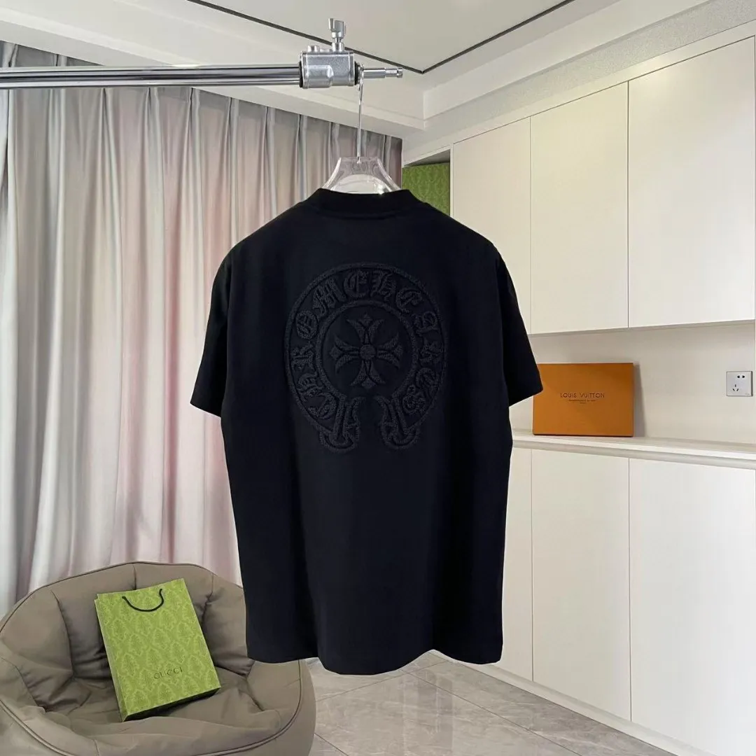 🅿️200 ch Crow* 2025 spring and summer new style Sanskrit horseshoe cross cross vacuum embroidery short-sleeved t-shirt custom fabric 300g same style for men and women Size: S M L XL XXL Five codes Color: black white